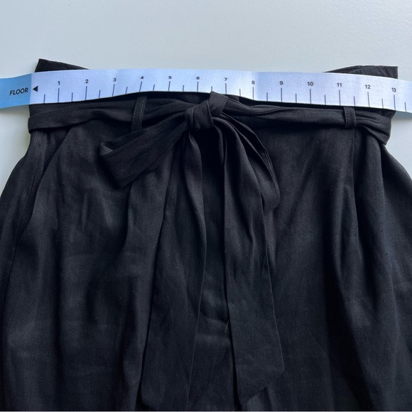 Antonio Melani linen shorts - Picture 7 of 9